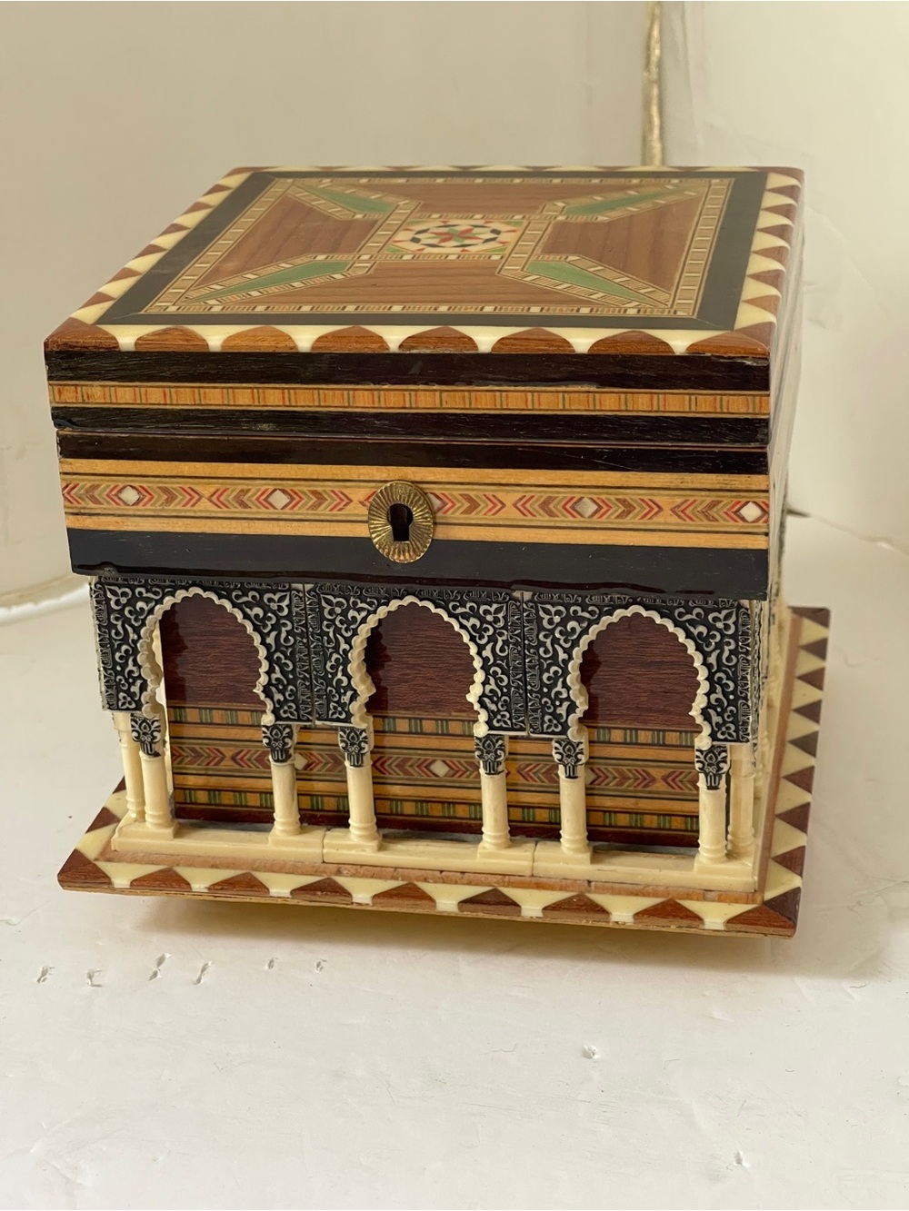 Vintage Alhambra Palace Marquetry Music Jewelry Box W/Key Momee Spain Beethoven
